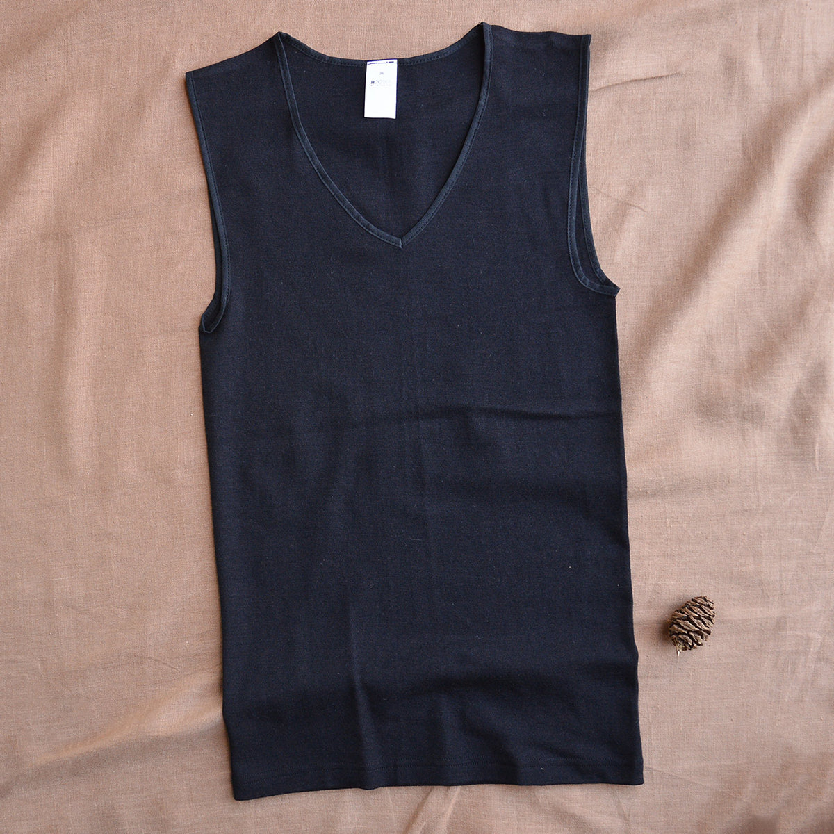 Women's Sleeveless V-Neck Tank - Organic Wool/Silk