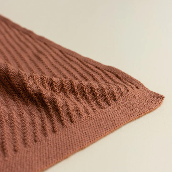 Akira Baby Blanket - 100% Merino Wool - Brick (70x95cm)