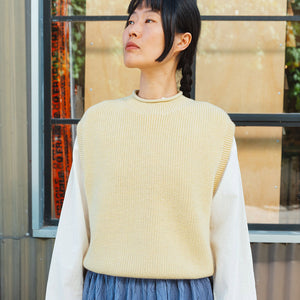Women's Knitted Vest - 100% Merino Wool - Light Yellow (S- XL)