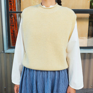 Women's Knitted Vest - 100% Merino Wool - Light Yellow (S- XL)