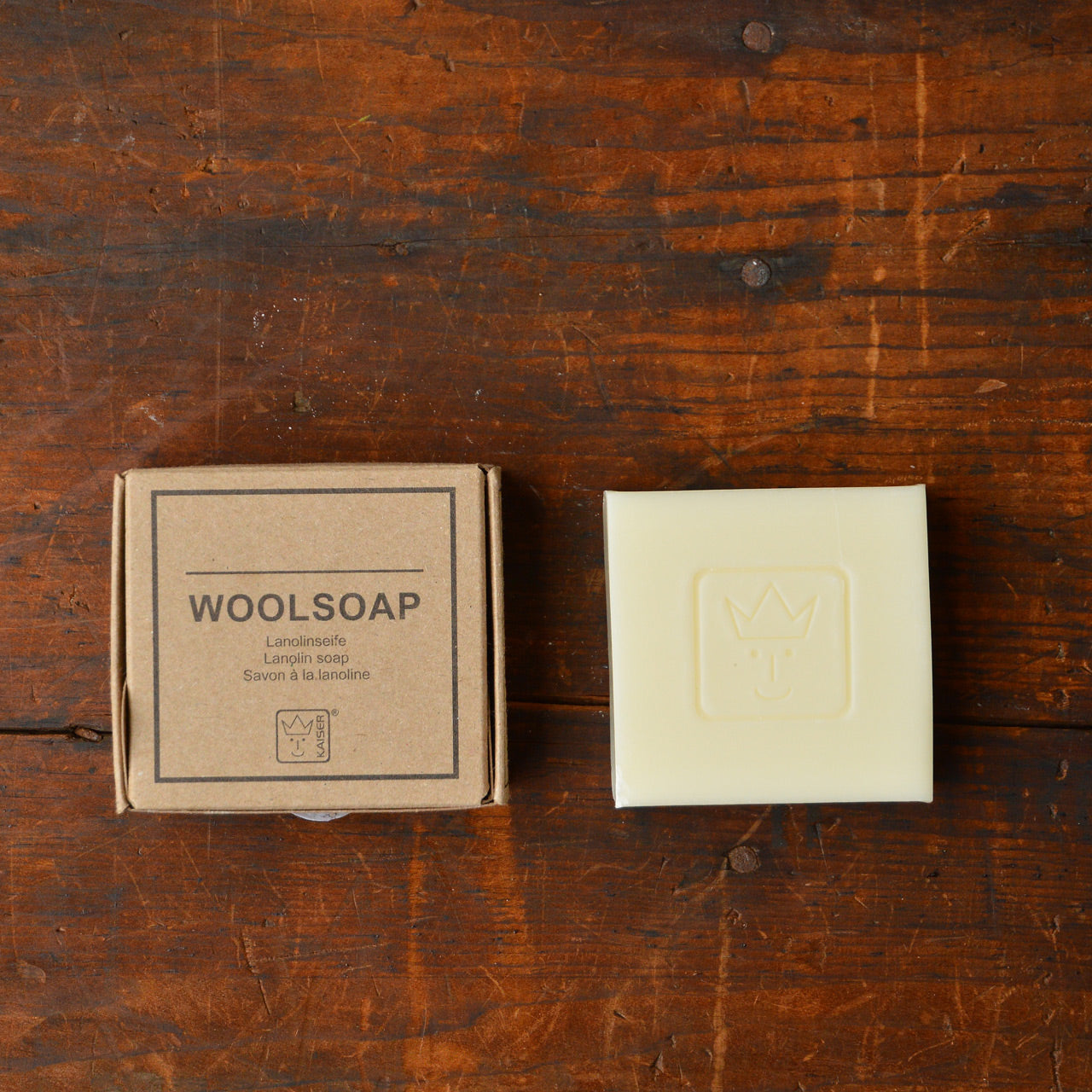Lambskin Wool Wash and Stain Bar with Lanolin