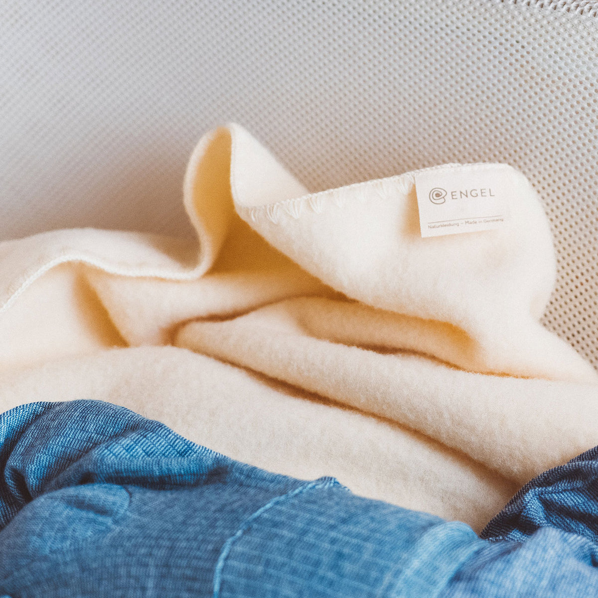 Baby Blanket in Organic Merino Wool Fleece (65x100cm)