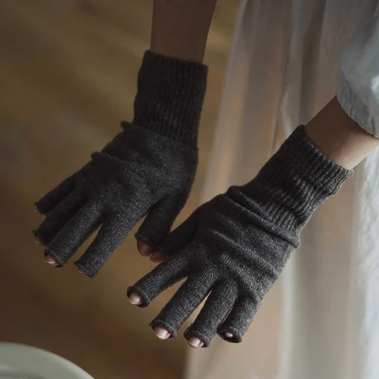 Memeri Merino Wool Fingertip-less Gloves *Returning 2024