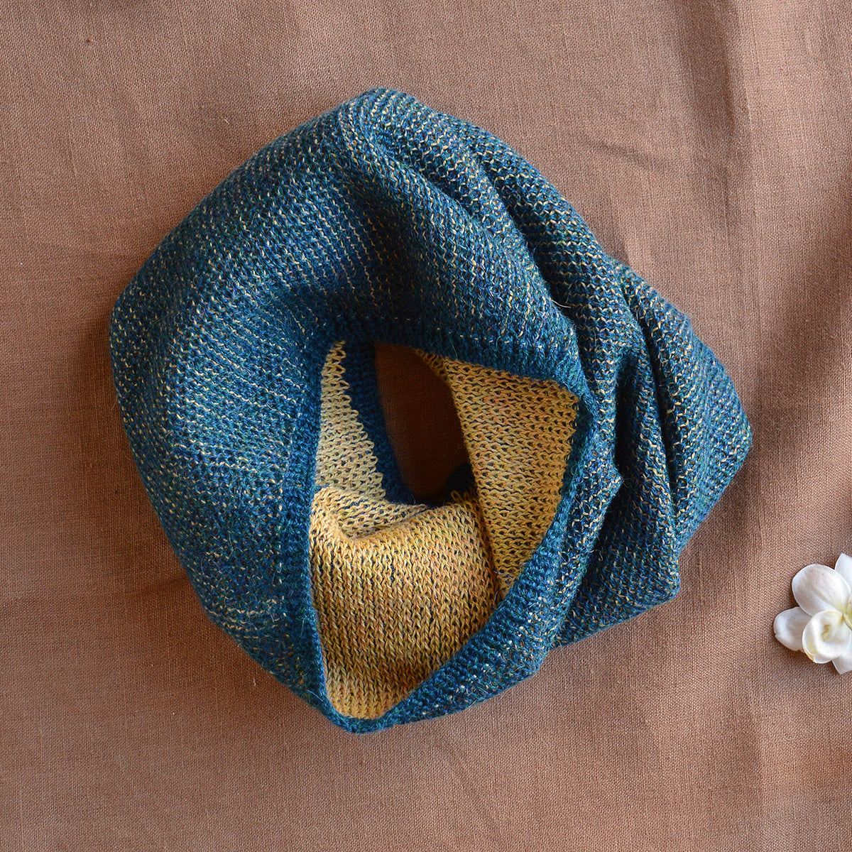 Reversible Double Knit Loop Scarf in Baby Alpaca (Adults)