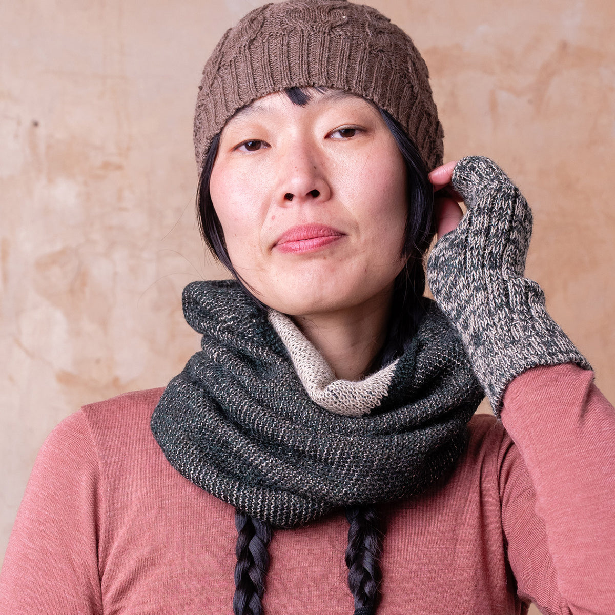 Reversible Double Knit Loop Scarf in Baby Alpaca (Adults)