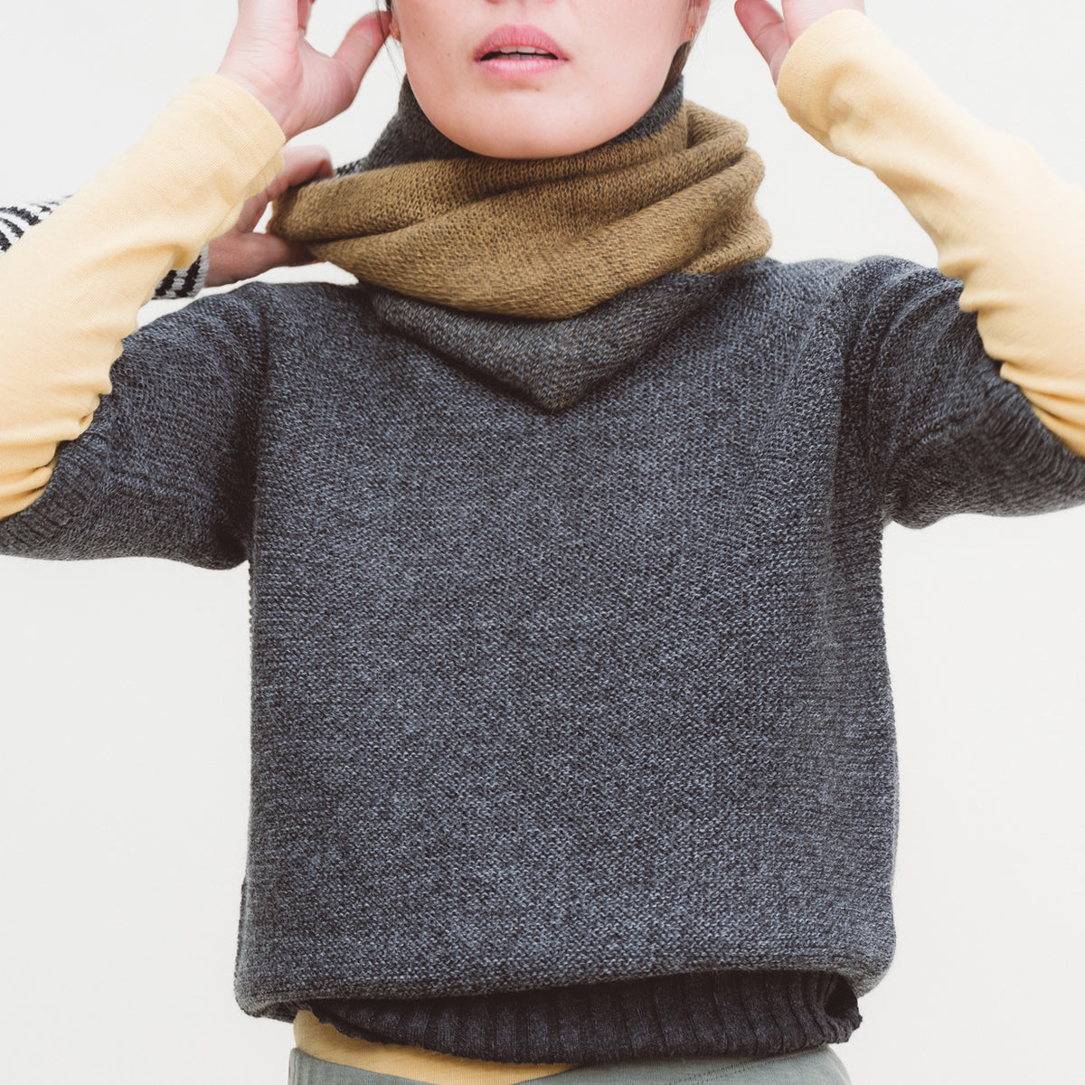 Reversible Double Knit Loop Scarf in Baby Alpaca (Adults)