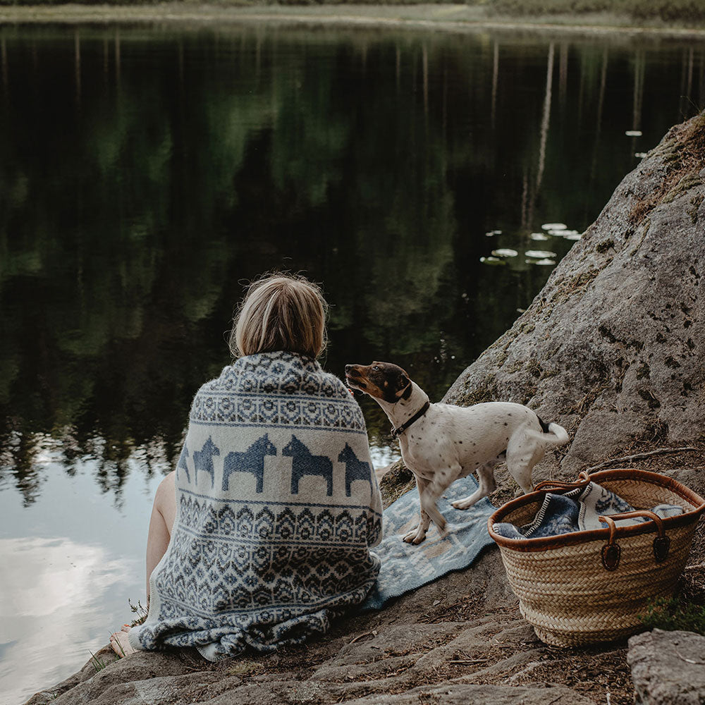 Jacquard Woven Blanket - 100% Wool - Darlana Blue (130x90cm)
