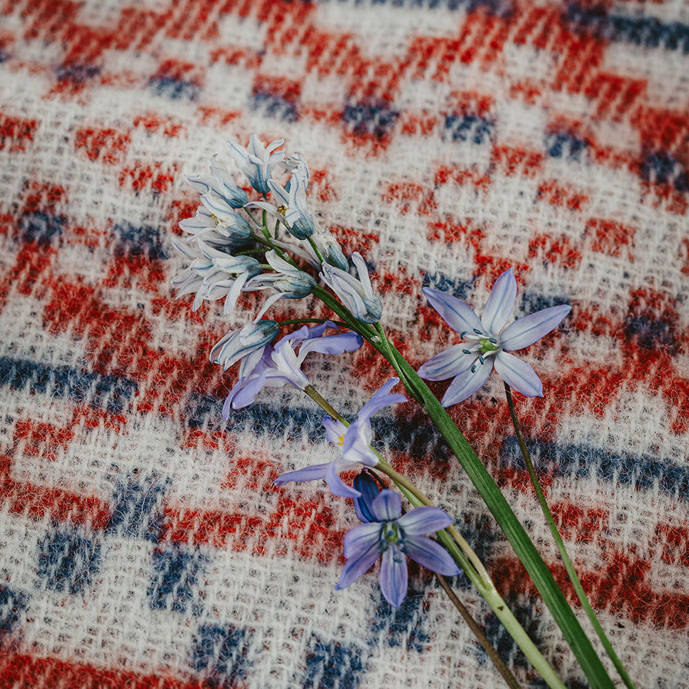 Jacquard Woven Blanket - 100% Wool - Lycksele (130x90cm)