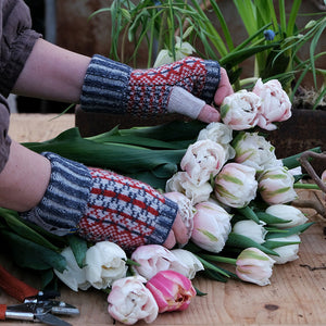 Jacquard Knit Hand Warmers - 100% Merino - Lycksele (Adults)