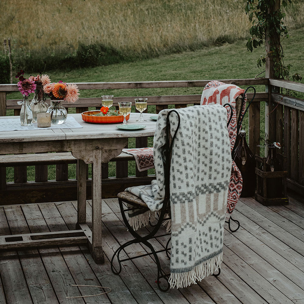 Jacquard Woven Throw - 100% Wool - Skaftö (200x130cm)