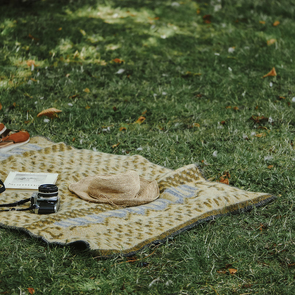 Jacquard Woven Blanket - 100% Wool - Skaftö (130x90cm)