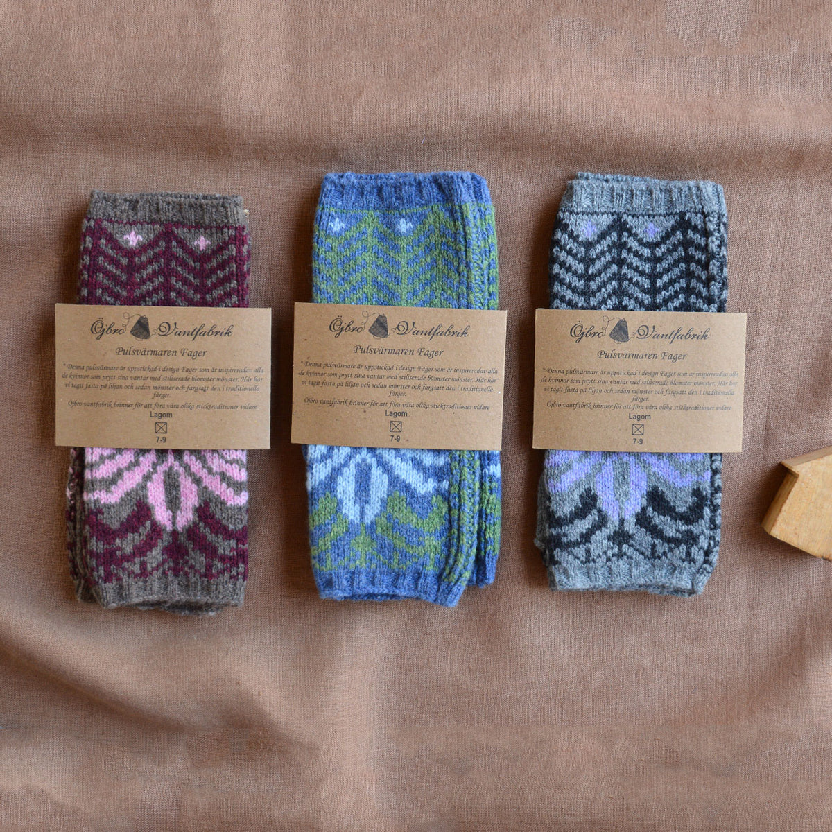 Jacquard Knit Hand Warmers - 100% Merino - Fager (Adults)