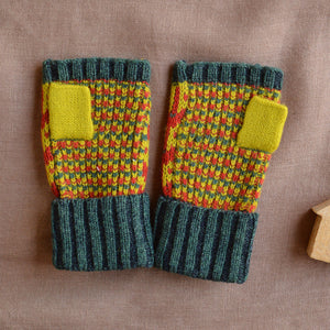 Jacquard Knit Hand Warmers - 100% Merino - Fästfolk (Adults)