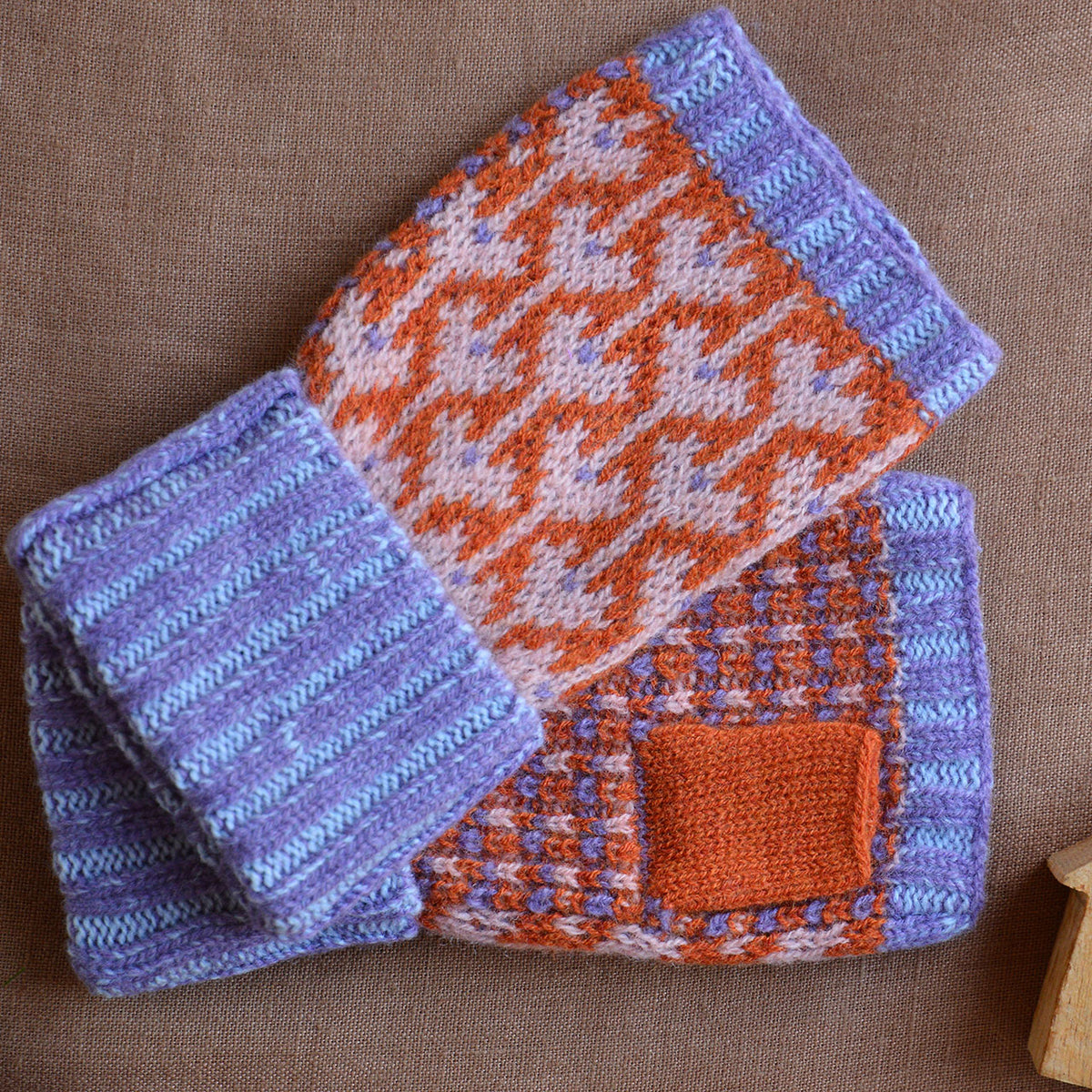 Jacquard Knit Hand Warmers - 100% Merino - Fästfolk (Adults)
