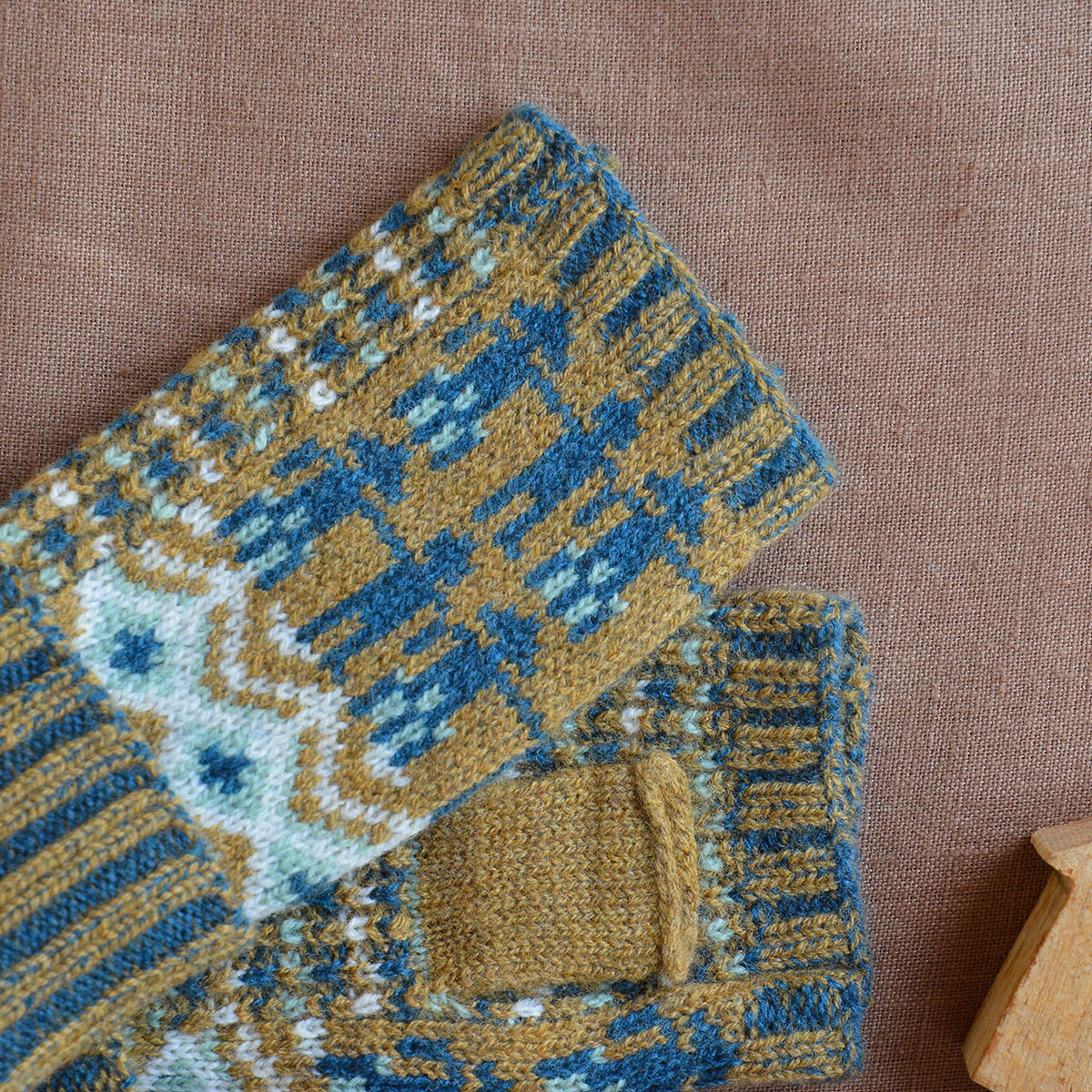 Jacquard Knit Hand Warmers - 100% Merino - Kören (Adults)
