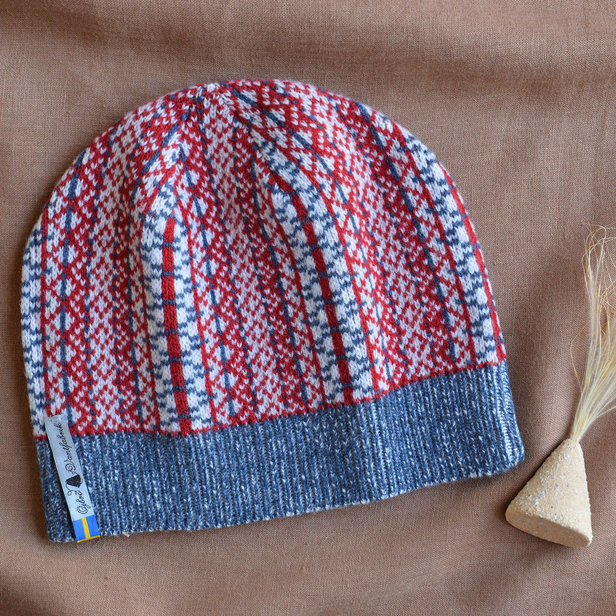 Jacquard Knit Beanie - 100% Merino - Lycksele (Adults)