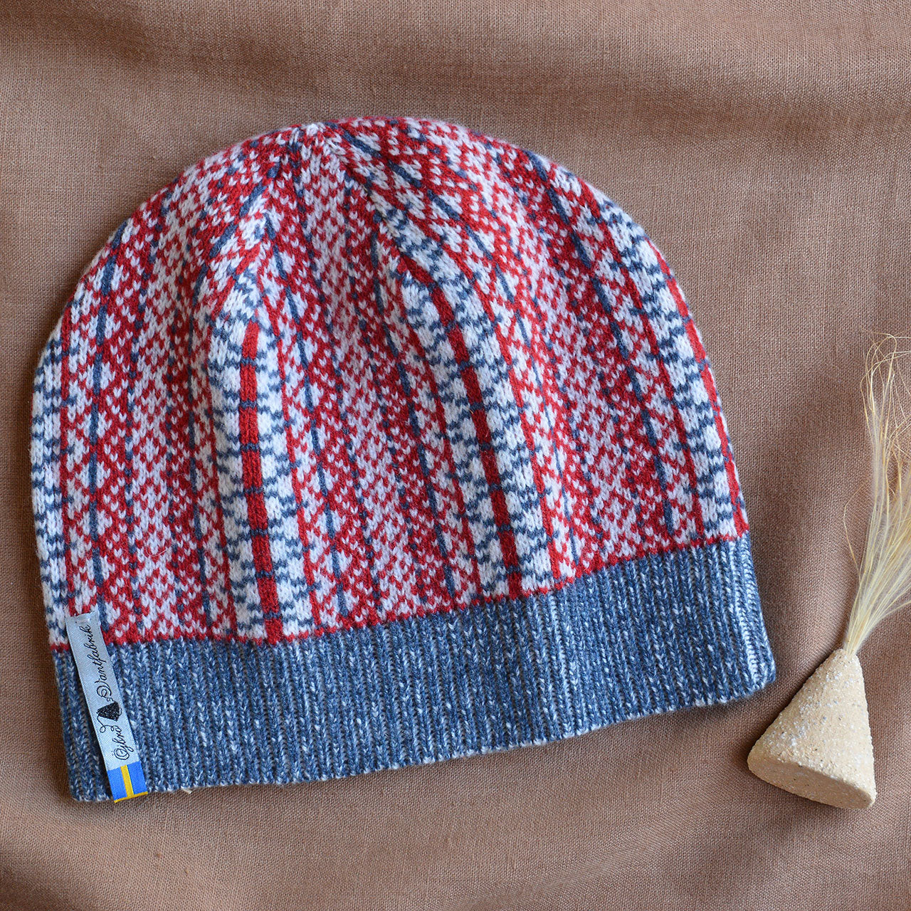 Jacquard Knit Beanie - 100% Merino - Lycksele (Adults)