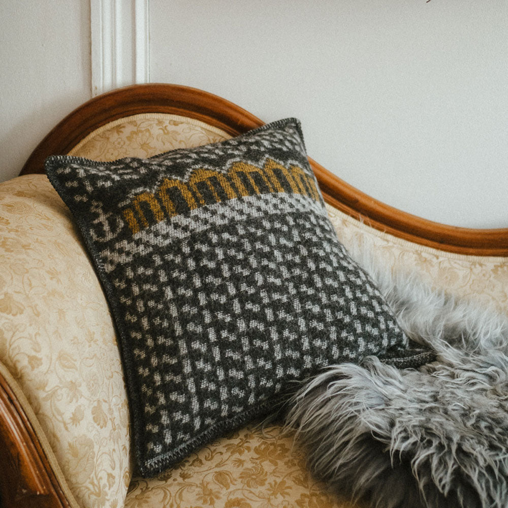 Jacquard Woven Cushion Cover - 100% Wool - Skaftö (50x50cm)