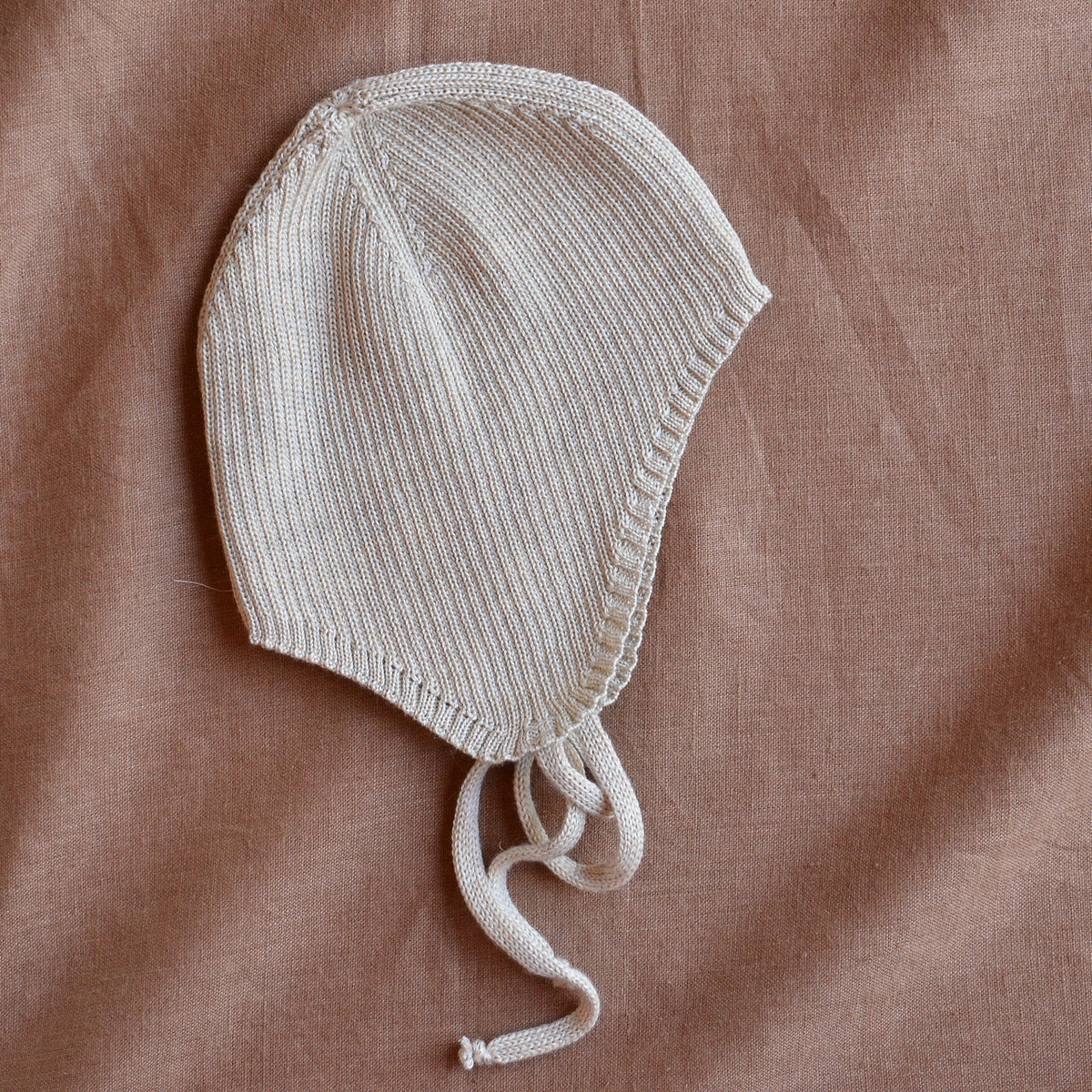 Baby Knitted Wool/Silk Bonnet with Ties - Mio (premmie-6m)