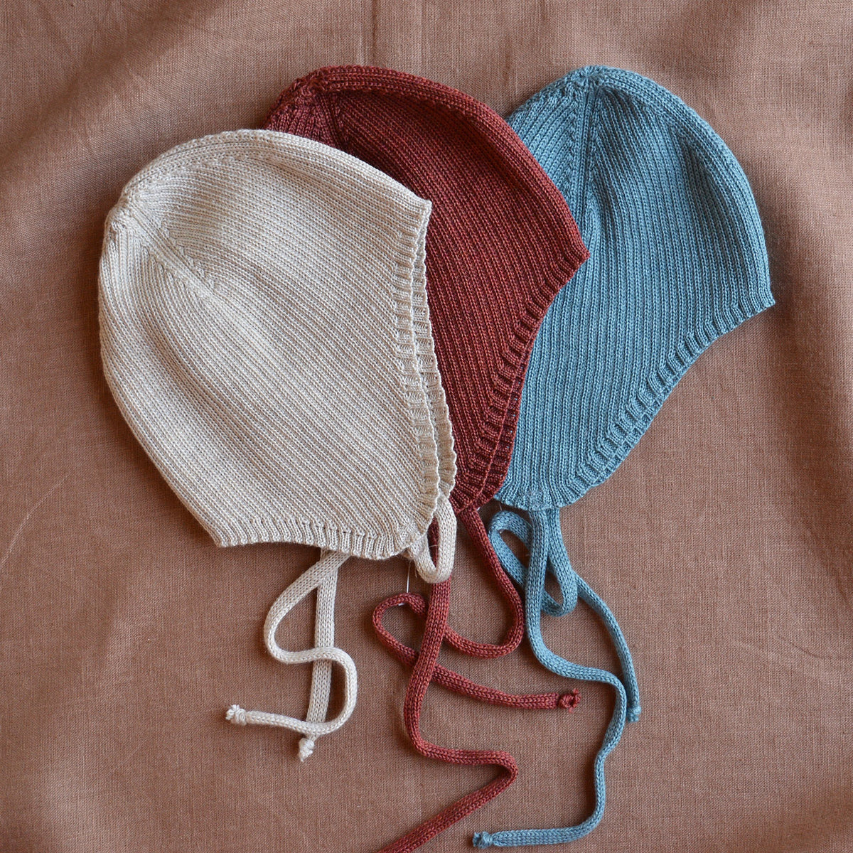 Baby Knitted Wool/Silk Bonnet with Ties - Mio (premmie-6m)