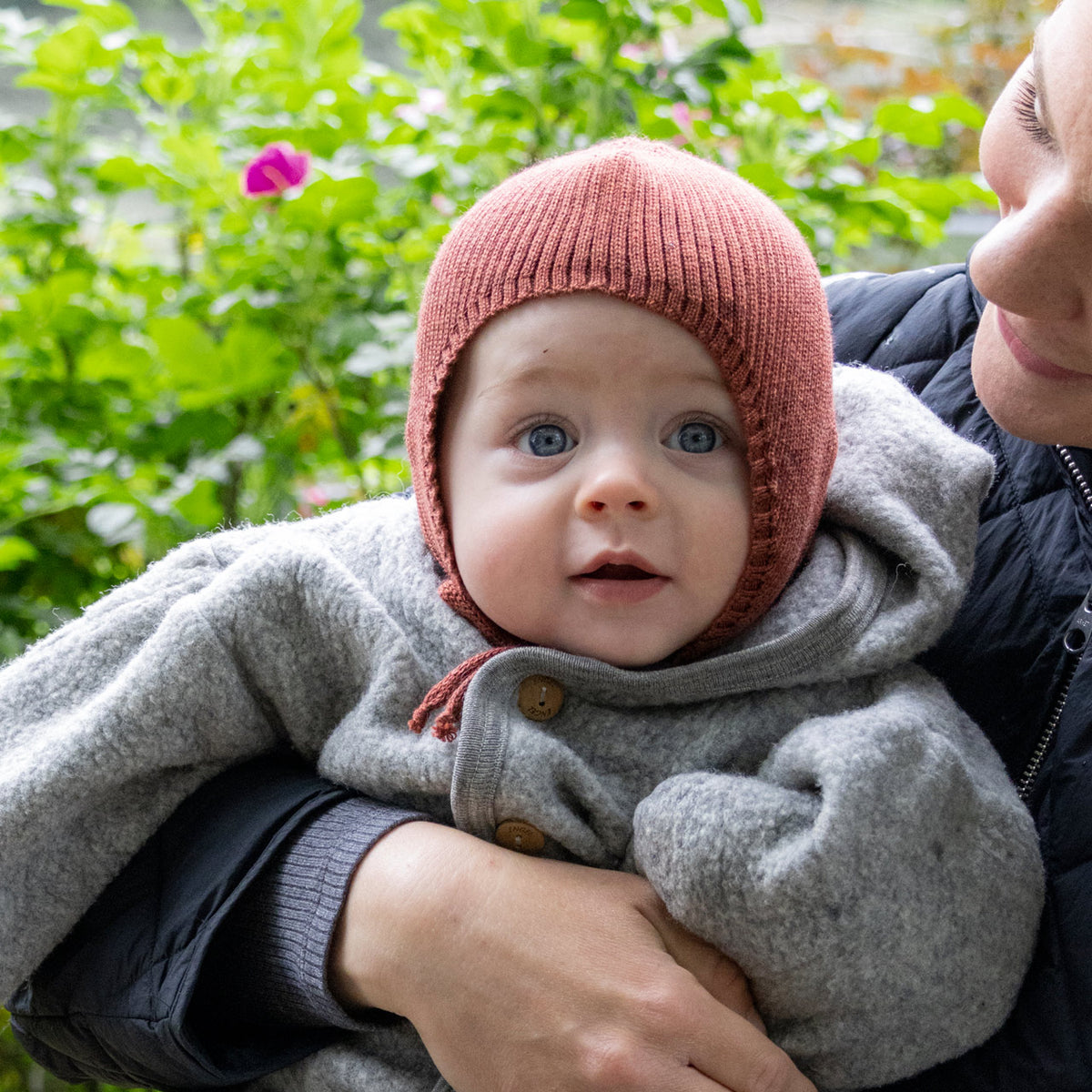 Baby Wool/Silk Knitted Bonnet with Ties by Pickapooh from Woollykins