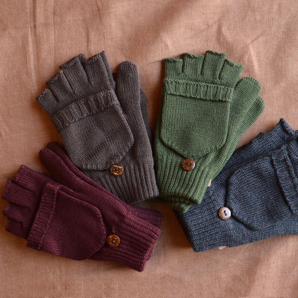 Adults Button Back Mittens - 100% Organic Merino Wool