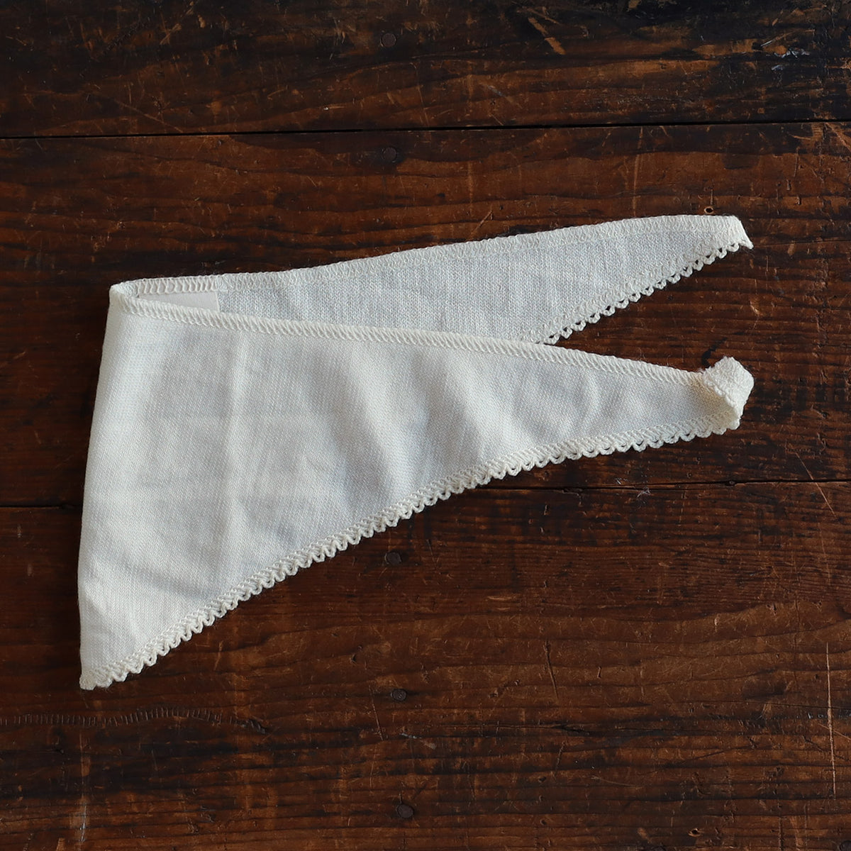 Baby Neckerchief Bib in Organic Merino/Silk
