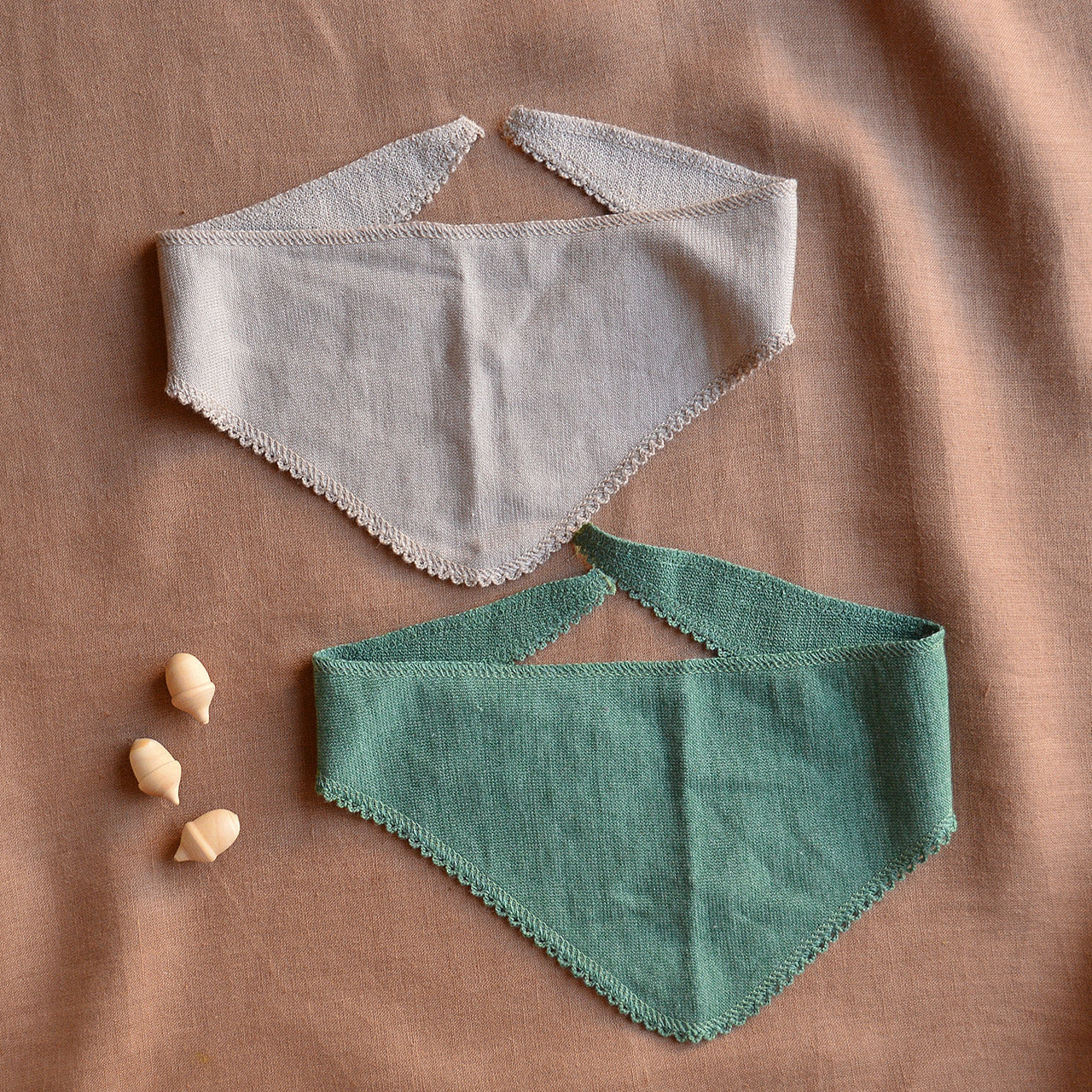 Baby Neckerchief Bib in Organic Merino/Silk