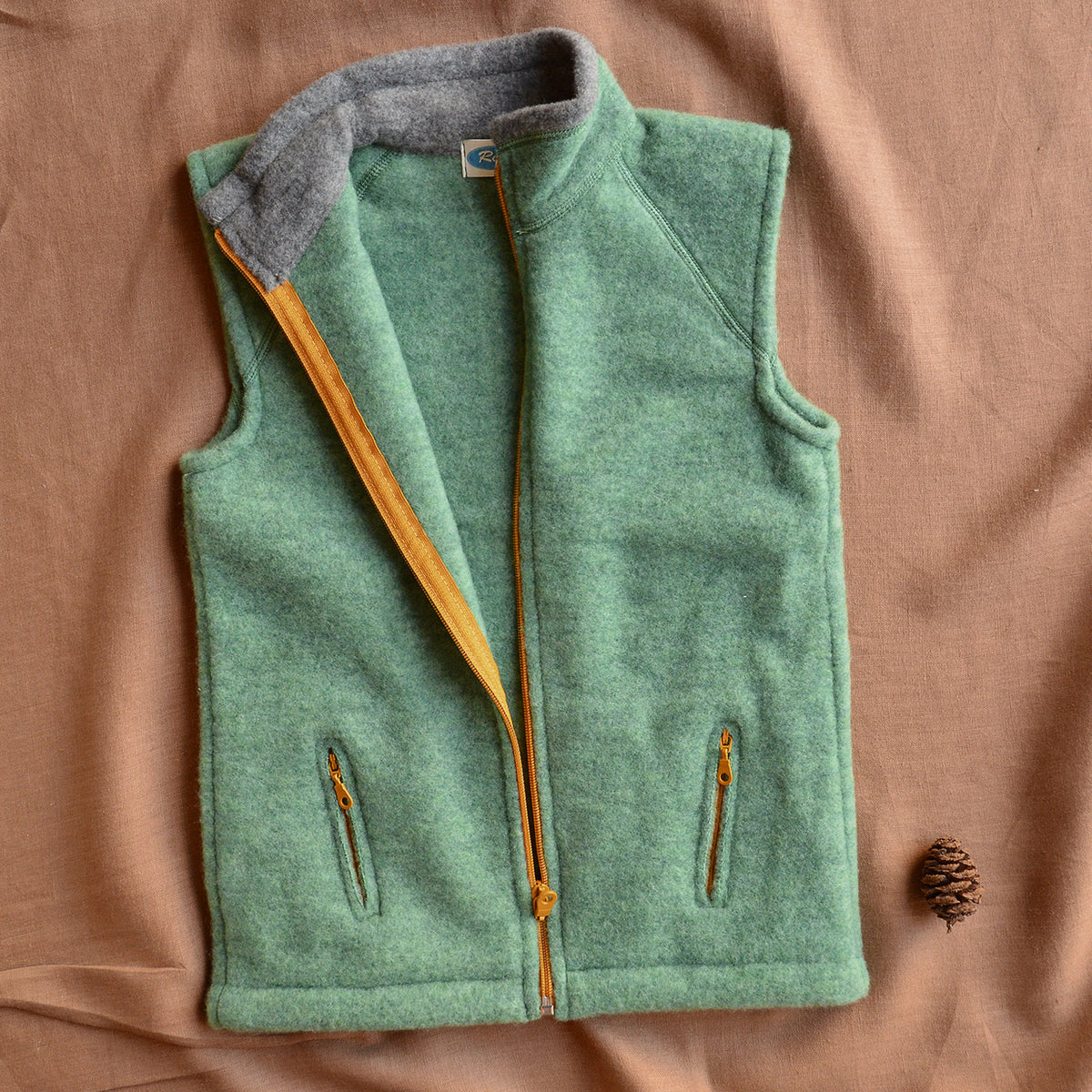 Big Kids Zip Vest - Organic Merino Wool Fleece (9-14y)