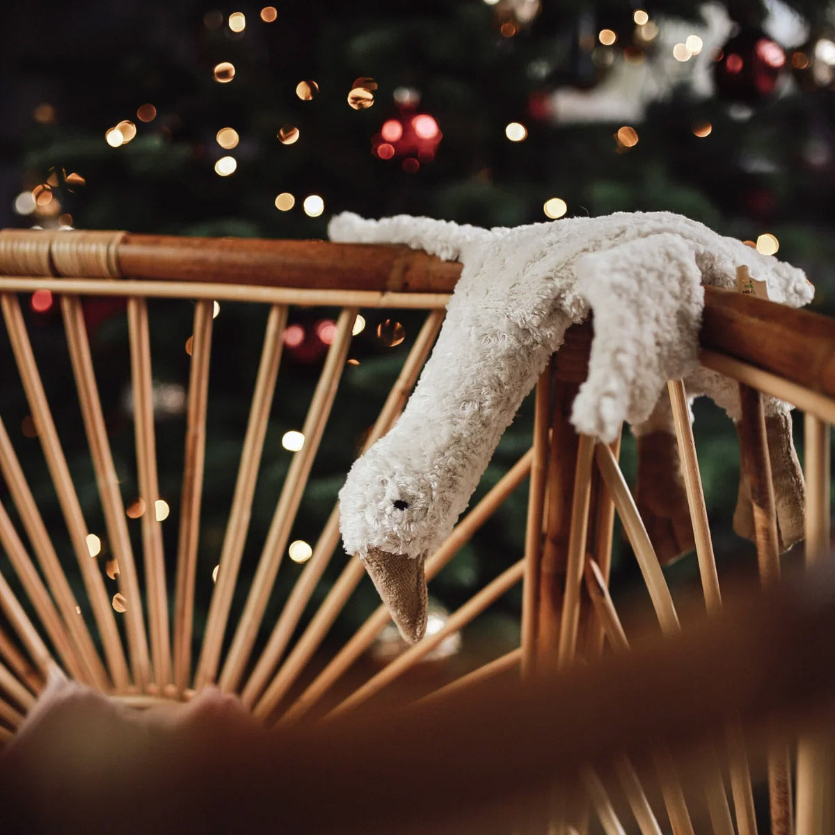 Cuddly Goose Toy/Heat Pack in Organic Cotton/Lambswool - White (Small)