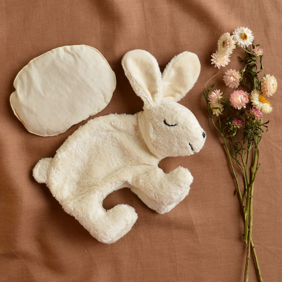 Cuddly Rabbit Toy/Heat Pack in Organic Cotton/Lambswool - White (Small)