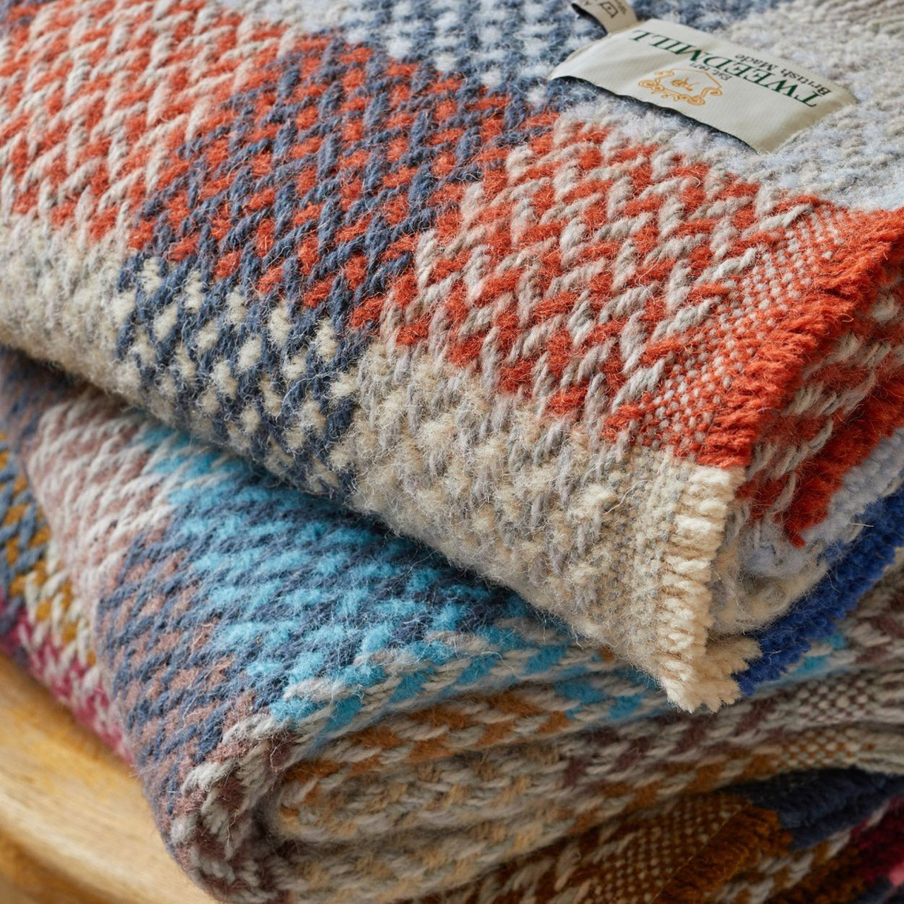 100% Recycled Wool Chunky Celtic Weave Blanket/Rug (120x150cm) *Restocking 2026