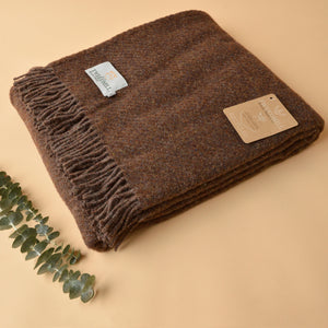 Diagonal Weave Throw in Recycled/Virgin Wool Blend (150x183cm)