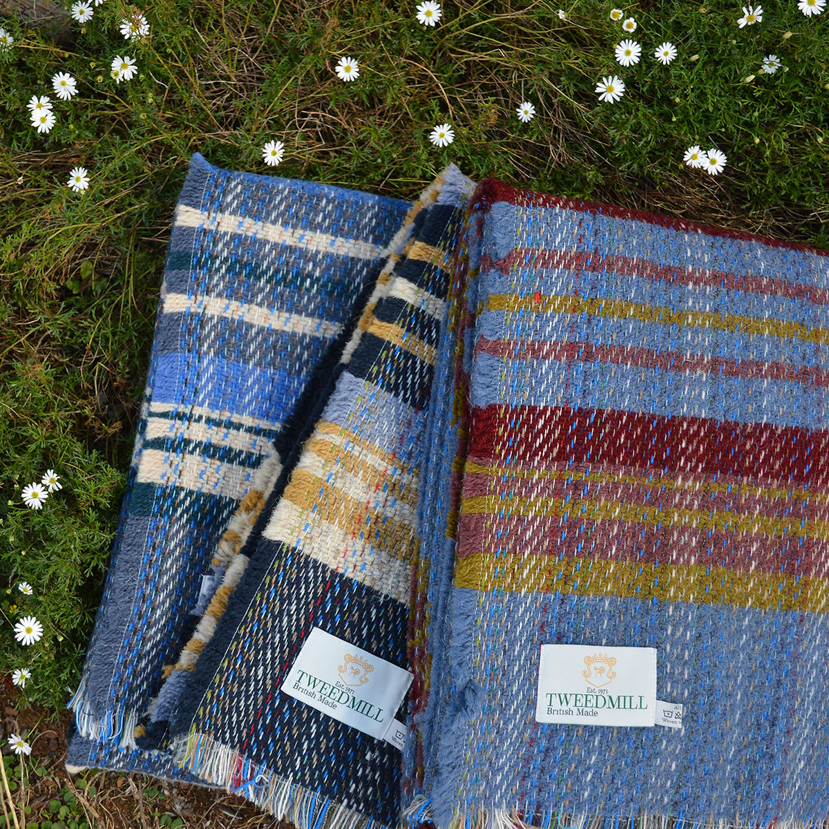 100% Random Recycled Wool Blanket/Rug - Large (183x150cm)