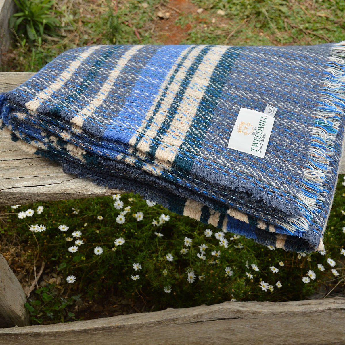 100% Random Recycled Wool Blanket/Rug - Large (183x150cm)