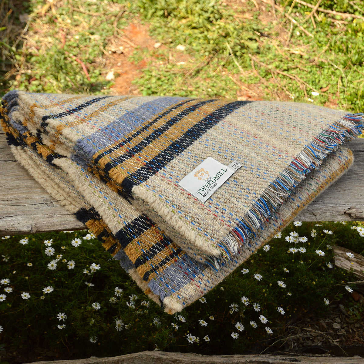 100% Random Recycled Wool Blanket/Rug - Large (183x150cm)