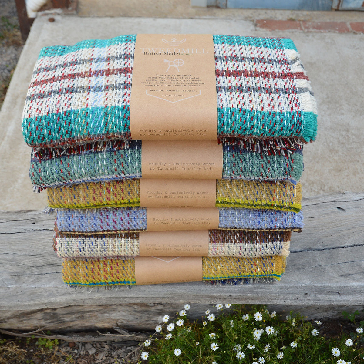 100% Random Recycled Wool Blanket/Rug - Medium (150x120cm)