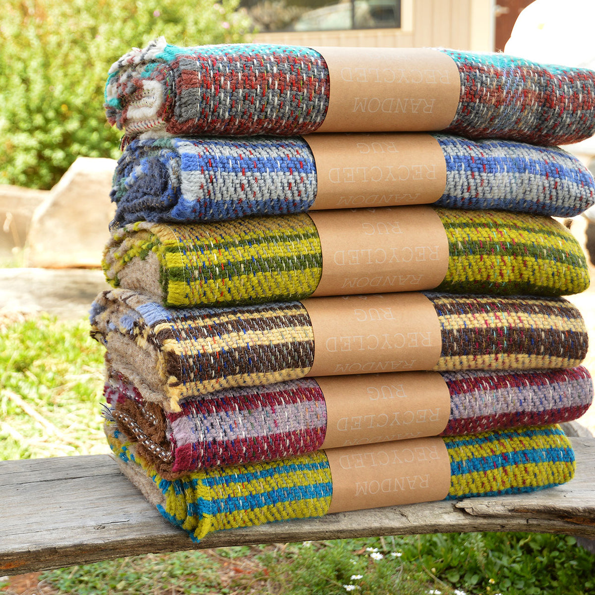 100% Random Recycled Wool Blanket/Rug - Medium (150x120cm)