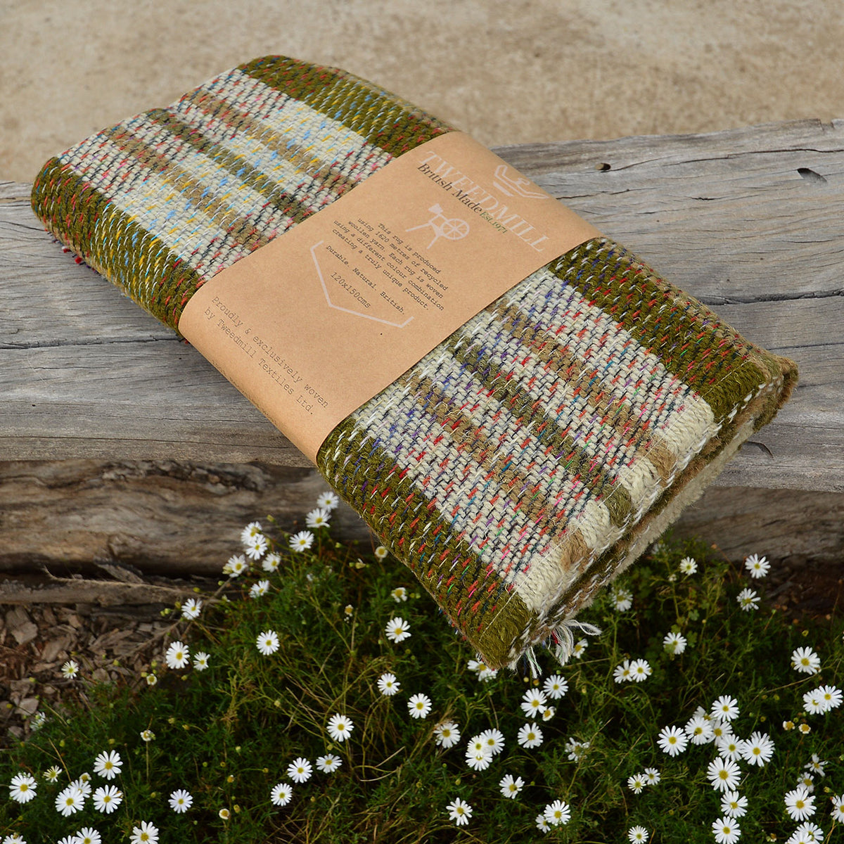 100% Random Recycled Wool Blanket/Rug - Medium (150x120cm)