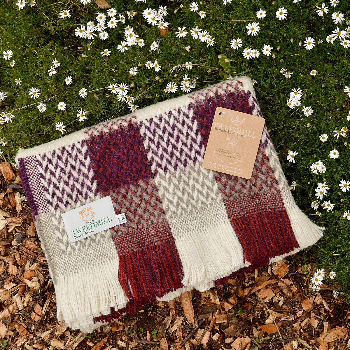 100% Recycled Wool Chunky Celtic Weave Blanket/Rug (150x120cm)