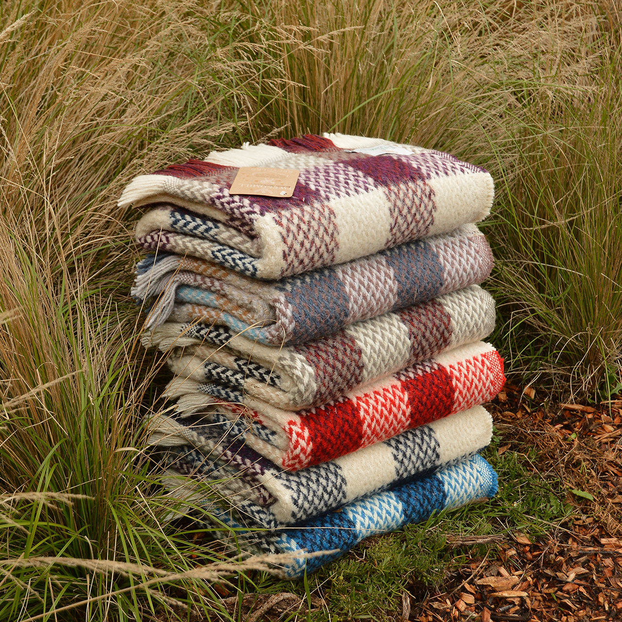 100% Recycled Wool Chunky Celtic Weave Blanket/Rug (150x120cm)