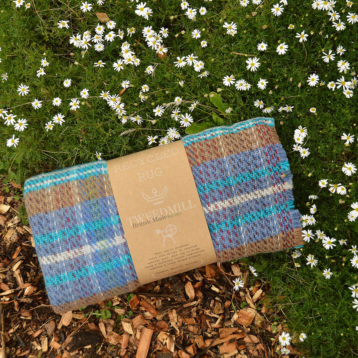 100% Random Recycled Wool Blanket/Rug - Medium (150x120cm)