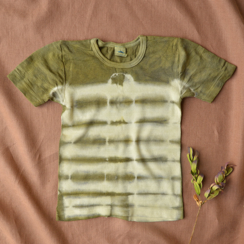 Child's Plant Dyed T-Shirt in 100% Organic Merino - Olive (1-3y) *Last ones