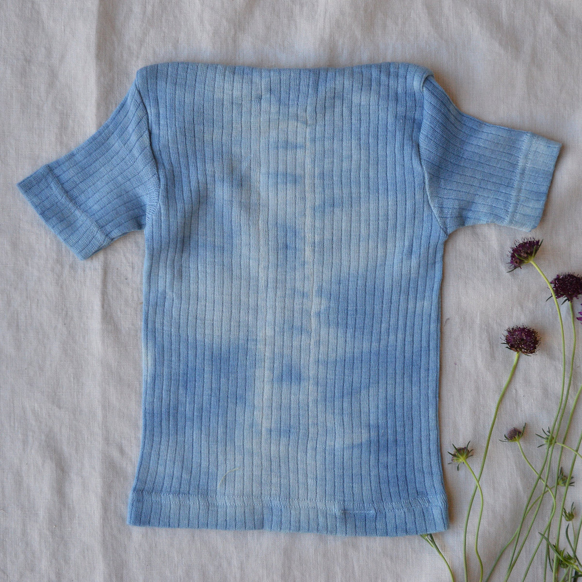 Baby Plant Dyed T-Shirt in Organic Cotton/Merino/Silk (3-24m)
