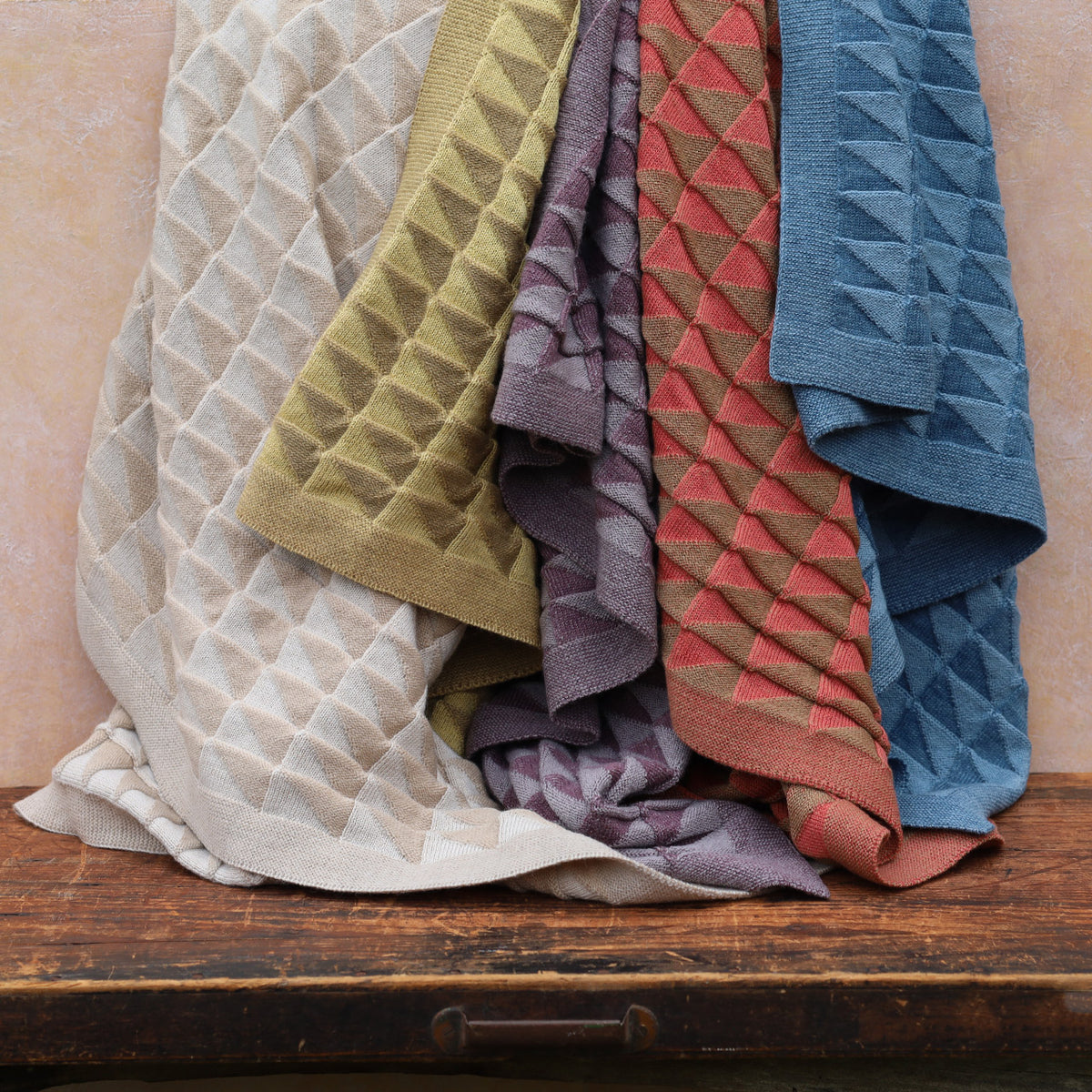Baby Blanket Triangles - 100% Organic Plant Dyed GOTS Merino Wool (94x78m)