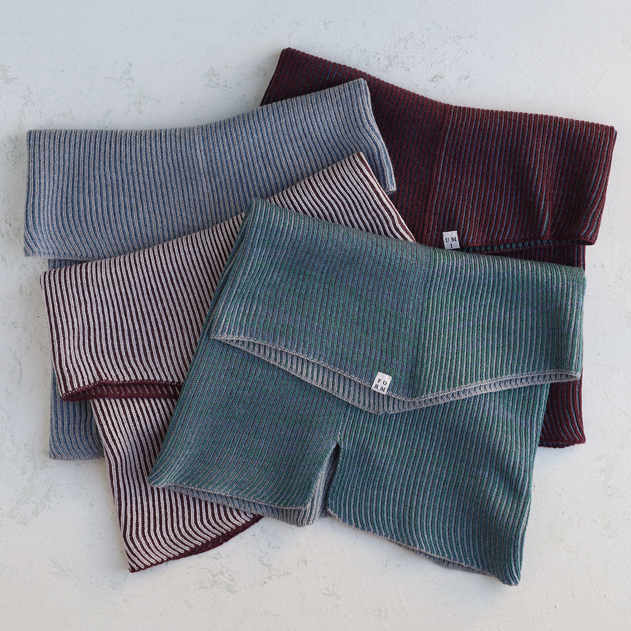 Brioche Split Cowl - 100% Extrafine Merino