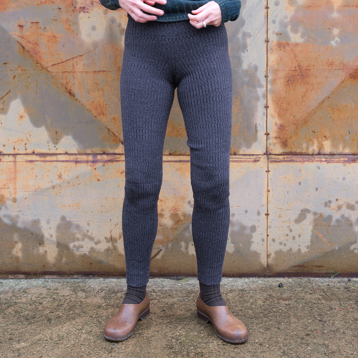 Harry Knitted Rib Leggings - 100% Extra Fine Merino - Anthracite