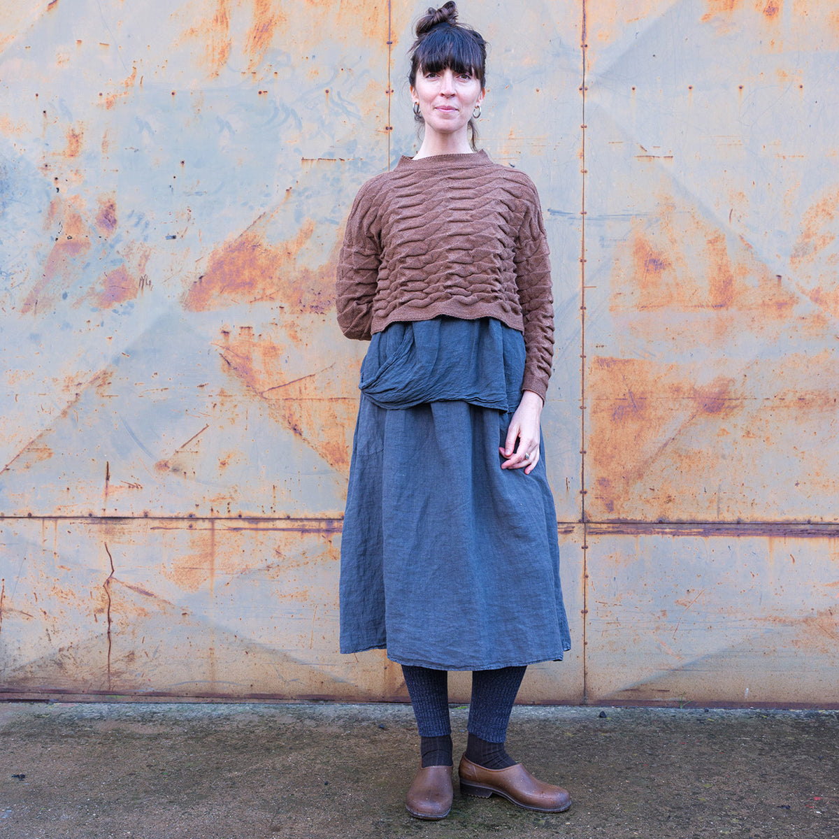 Helix Short Jumper - 100% Pure Wool - Chestnut