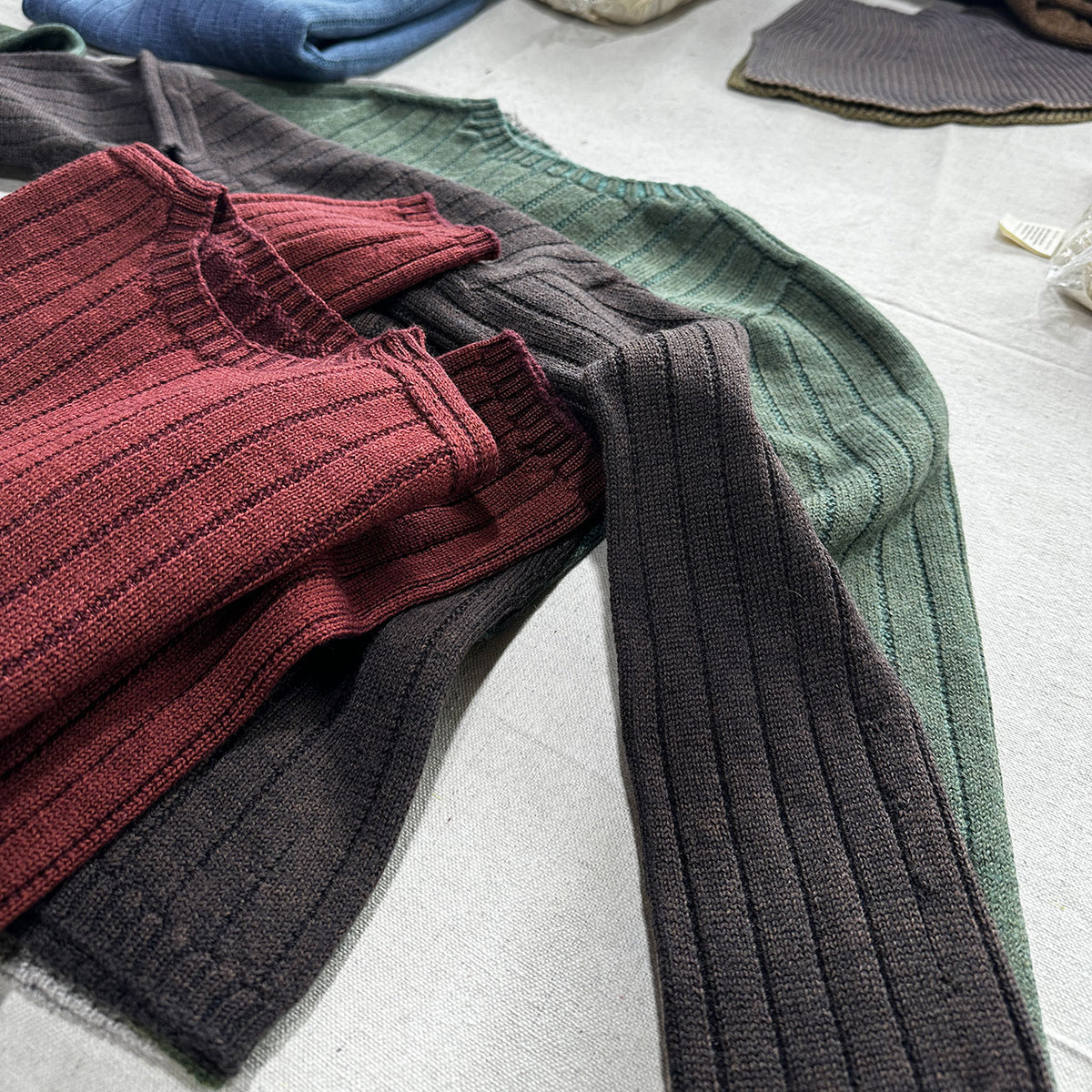 Nico Pullover - 100% Extra Fine Merino - Aqua Melange