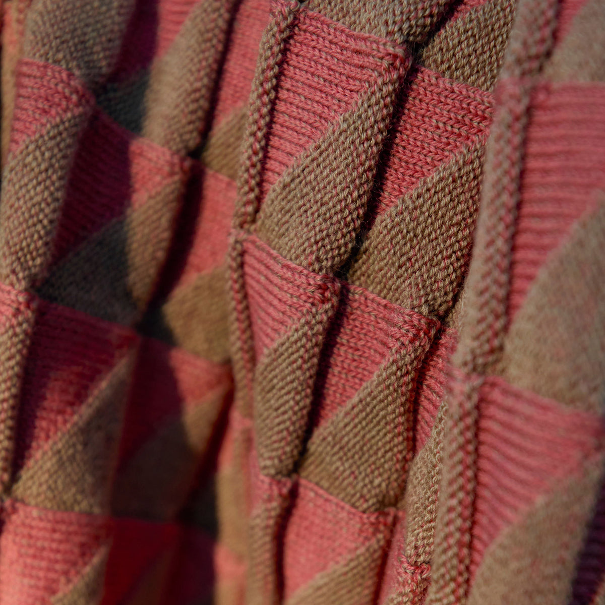 Baby Blanket Triangles - 100% Organic Plant Dyed GOTS Merino Wool (95x80m)